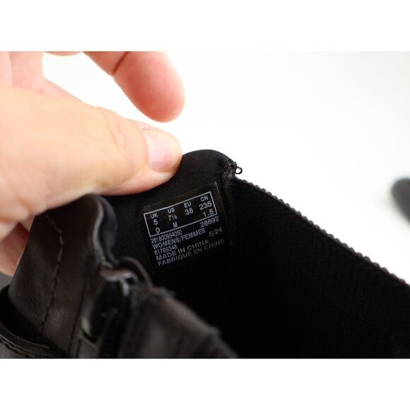 Clarks Women's Boots Ellowyn Strap Size 7.5 Black Leather Wedge Size Zip Comfy - Picture 9 of 11